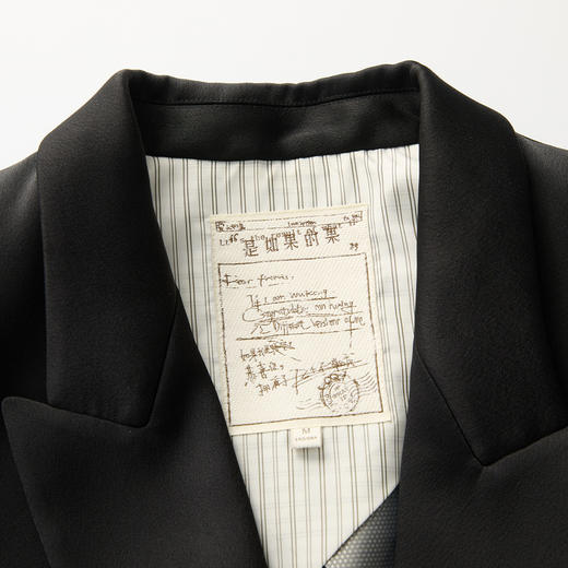 谜底西装马甲女2025春新品通勤风双排扣宽松戗驳领马夹251MM0052 商品图3