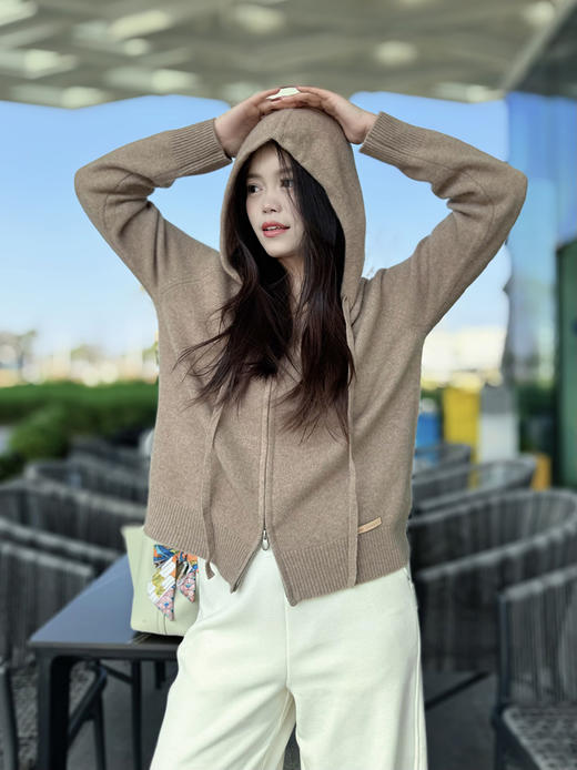 带帽山羊绒拉链外套 9621010007 商品图2