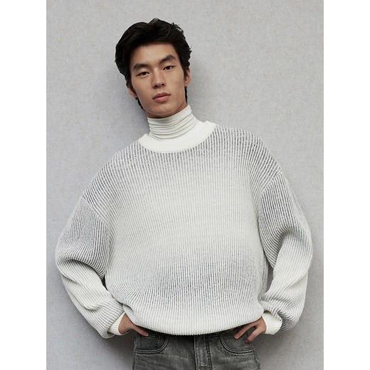 GXG男装 灰白渐变设计毛衣简约针织衫时尚通勤线衫 
 冬季热卖 商品图3