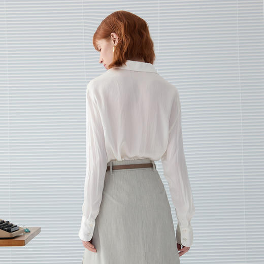 谜底印花衬衫长袖女2025春新品原创印花宽松桑蚕丝衬衣251GC0074 商品图2