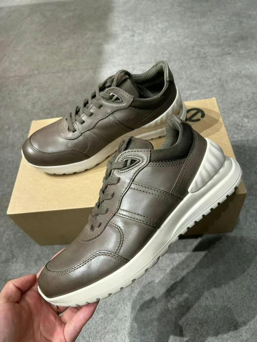 历史低价🉐️💰850，Ecco雅跃轻巧系列休闲鞋 商品图4