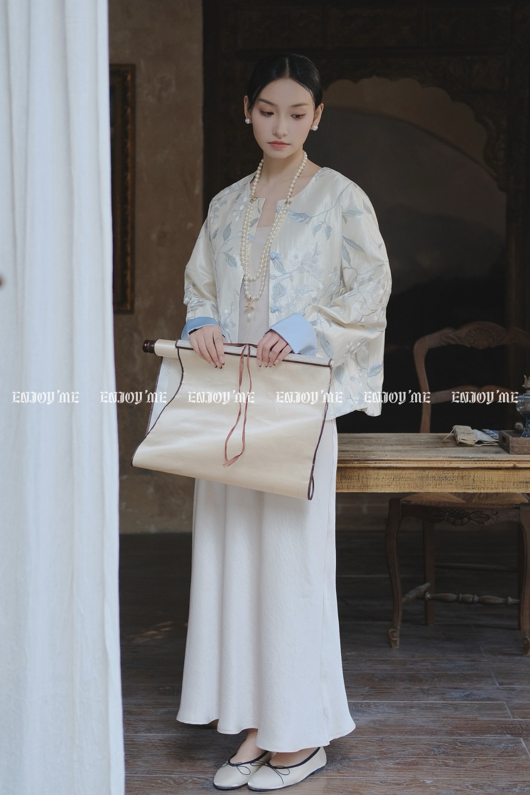 【门店同款】ENJOY春季云敛-春光推盏刺绣花中式外套 160946727