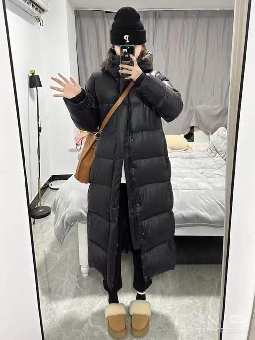 外贸原单lululemon Wunder Puff25冬季新款轻量防水鹅绒保暖长款女羽绒服。
三个色，尺码4 6 8 10
清货特价 商品图4