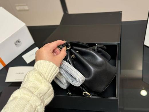 D012129可单肩可双肩可手提质感超好羊皮纹duma双肩包 商品图12