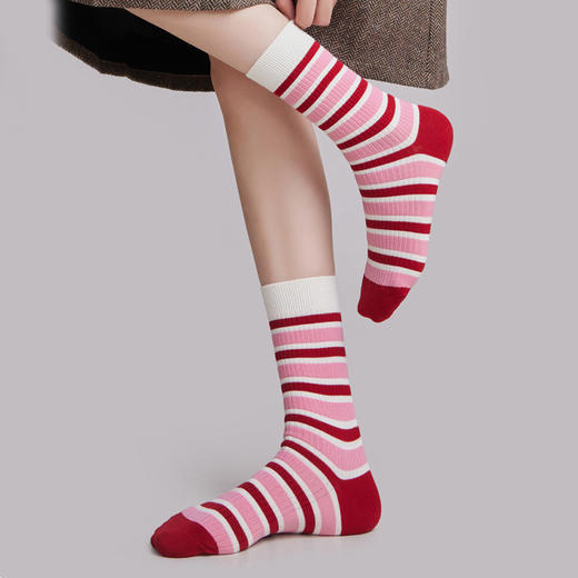 弗利少女袜子女秋冬中长筒袜精梳棉羊绒多巴胺街头日系刺绣潮流袜 商品图2