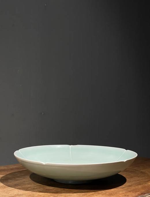 龙泉粉青釉“河濱遺範”款葵口大盘，顺丰包邮 商品图5