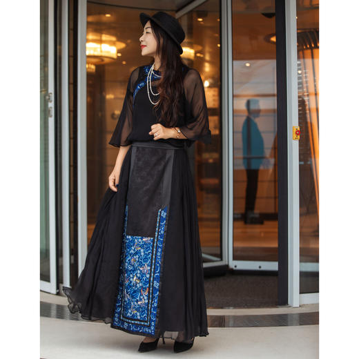 【林栖设计小店】【现货】新中式氅衣绣花真丝衫配背心2025春季新品优雅盘扣两件套装女1951129 商品图4