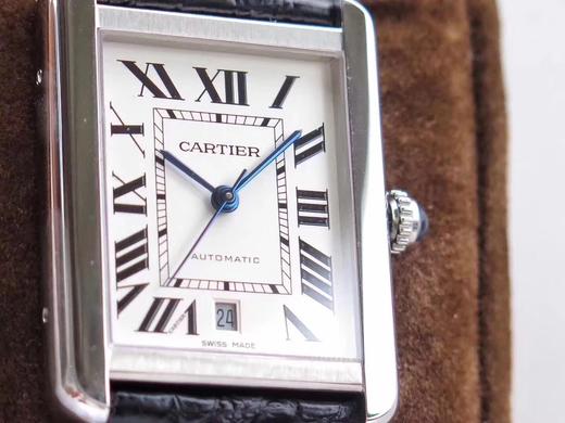 ZF卡地亚坦克系列型号W5200028男士尺寸宽31mmX长40.85mm，正品拆解开模，淬火蓝钢指针，配件达到和正品互换级别，搭载原装进口非常薄身的9015机芯，市面强版本。 商品图1