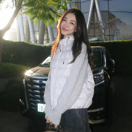 ROMI STUDIO“轻盈锁温”90白鹅绒绵羊毛混纺连帽羽绒服RW24WW90980 商品图0