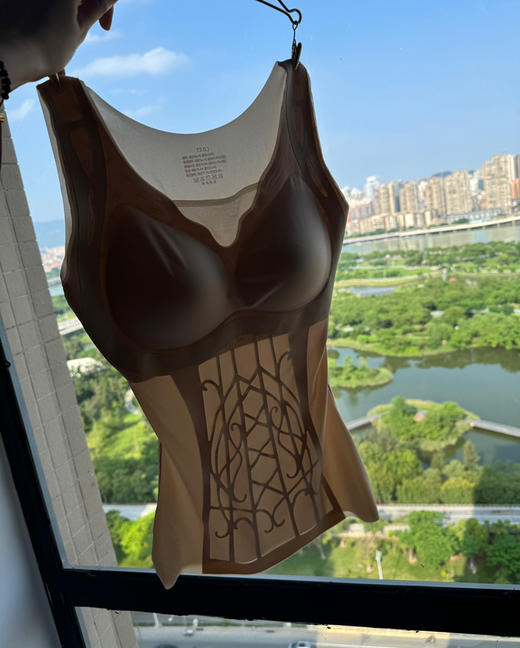 再升级爱慕原厂乳胶纤薄无痕塑性塑身衣背心 商品图3