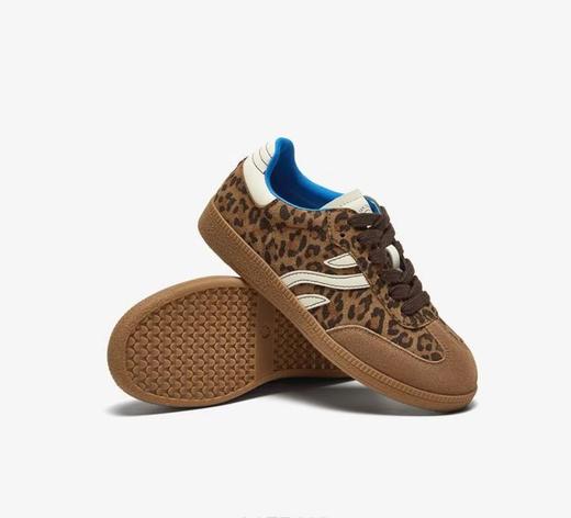 【百思图】时尚德迅鞋 商品图3