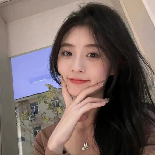 【礼盒礼袋】APM Monaco 别针小蛮腰项链精致锁骨链 商品图3