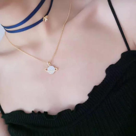 【礼盒礼袋】APM Monaco 粉色星球项链精致锁骨链 商品图7