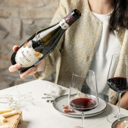 【97分+多金奖】意大利阿玛可尼 饱满凝炼甘口的阿玛罗尼风格 Cantine Di Ora Amicale 2020 商品图4