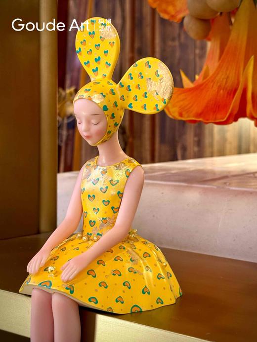 杨燕《me time-坐姿》然女孩 商品图4