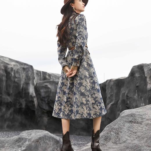 顺丰包邮洛诗琳34224设计感山水画提花翻领收腰连衣裙女553 商品图3