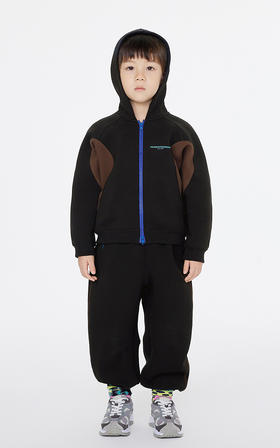 jnby   25年春款  长裤  1P2E10860