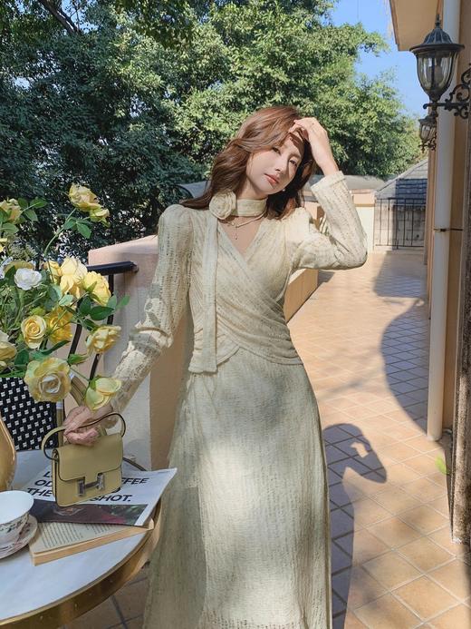 张心子【花期如梦】V领收腰仙气连衣裙 U2501033 商品图10