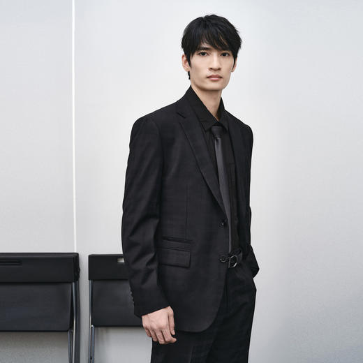 GXG男装 零压系列黑格平驳领西装 24春季热卖GFX11301561 商品图2