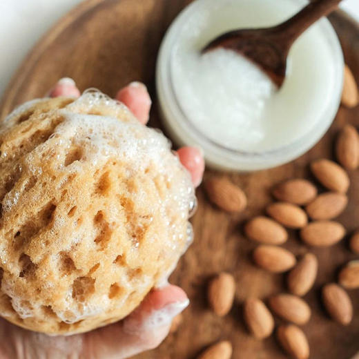 【临期福利】欧茉可沐浴海绵球 内含精华油 泡沫细腻 深层清洁 商品图3