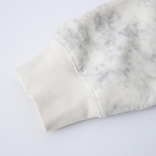 【新品上新】HX 春季圆领卫衣扎染C106510005101 商品图4