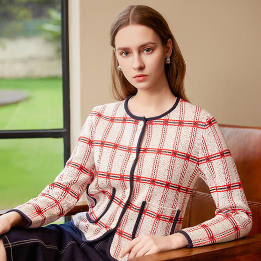 【小香风针织条纹针织外套】25年春季新品女士条纹撞色圆领针织外套 商品图2