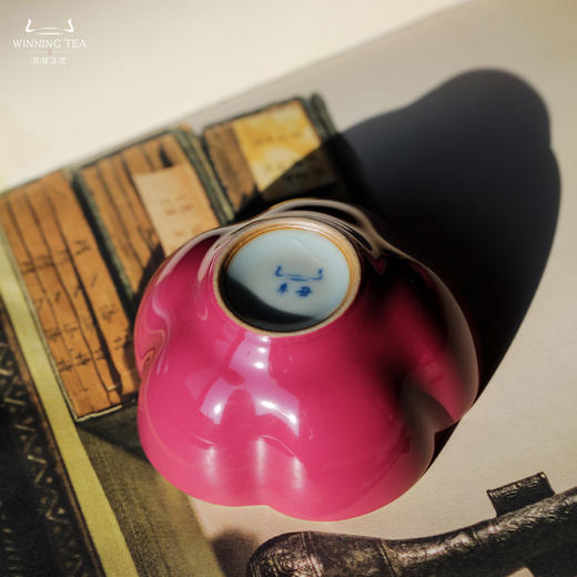 问鼎汝瓷鼎峰系列辛丑胭脂红梅花杯（小） 商品图3
