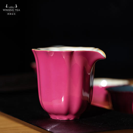 问鼎汝瓷鼎峰系列胭脂红宝相公杯 商品图0