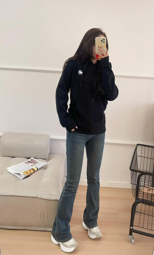 正品Mammut猛犸象男女士情侣款连帽加绒卫衣！
配色：米咖色、黑色
尺码：M-L-XL-2XL-3XL-4XL 商品图4