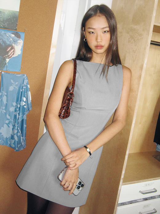 TR她热 瑞秋裙 灰色西装通勤无袖一字领收腰弹力辣妹显瘦连衣裙 商品图4