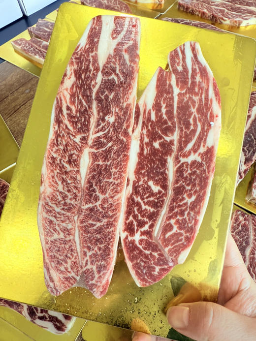 和牛雪花牛小排，雪花丰富，鲜嫩无比，肉香浓郁 商品图3