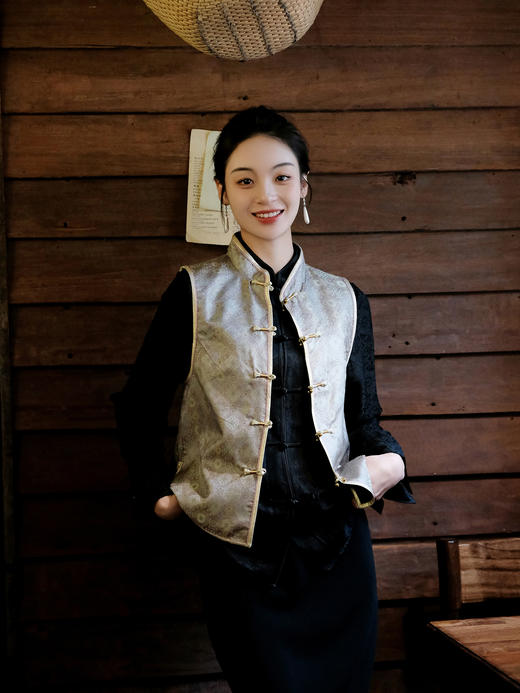 盛唐牡丹| 真丝重缎宋锦双面穿马甲[特价品] 商品图0