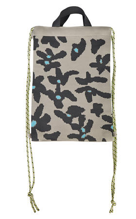 jnby   25年春款  手拎包  6P2L13130