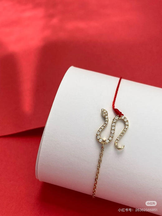 代工厂渠道，REDLINE红绳手链   

满钻手绳蛇年限定 官旗8000+

真心超亮，镶钻蛇造型。

三个颜色，玫瑰金 黄金 银色 商品图5