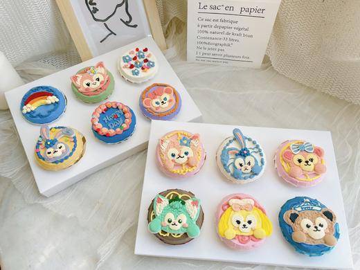 手绘迪士尼人物准备蛋糕（12个） 商品图0