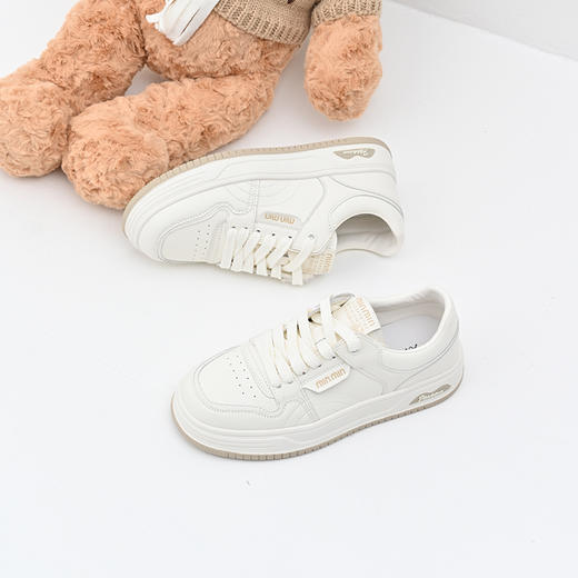 经典鲨女鞋2025年春季新款韩版时尚系带平底舒适休闲鞋小白鞋KW194-517021 商品图1