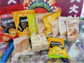 良品铺子大大财气礼包（京剧脸谱版）