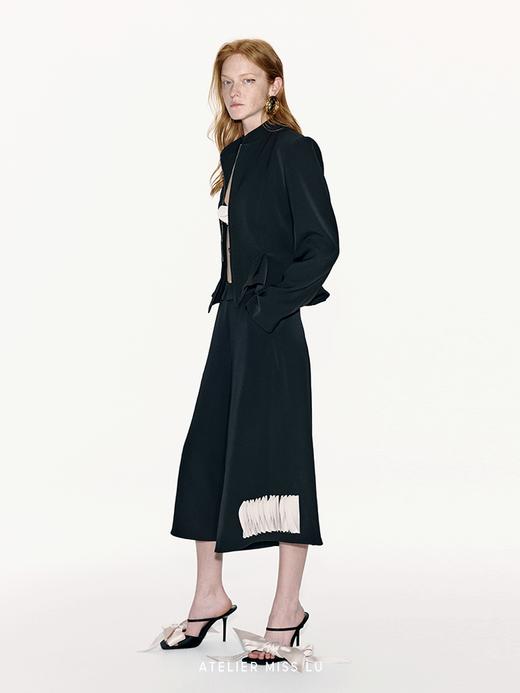 【极夜芭蕾】廓形立体下摆收腰拉链外套 商品图3