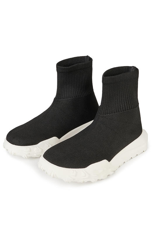 jnby   25年春款  运动鞋  6P2M13210 商品图0