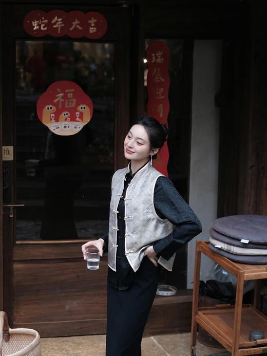 盛唐牡丹| 真丝重缎宋锦双面穿马甲[特价品] 商品图3