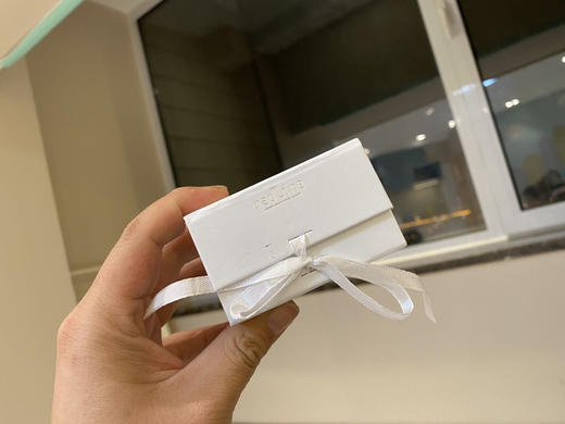 代工厂渠道，REDLINE红绳手链   

满钻手绳蛇年限定 官旗8000+

真心超亮，镶钻蛇造型。

三个颜色，玫瑰金 黄金 银色 商品图11