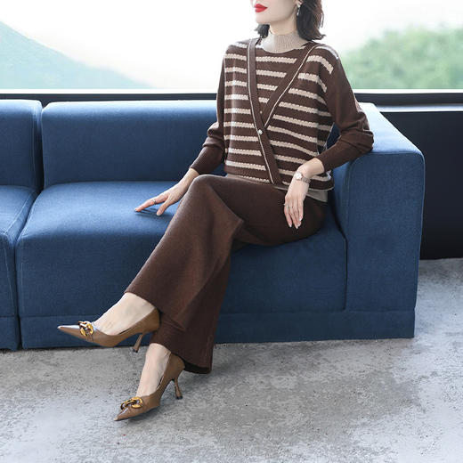 A21-9228条纹假两件针织衫两件套秋冬新款拼色加厚半高领毛衣阔腿裤套装潮 商品图1