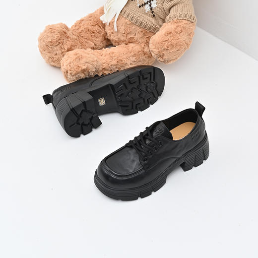 经典鲨女鞋2025年春季新款百搭黑色圆头中粗跟平底小皮鞋单鞋KW296-517011 商品图2