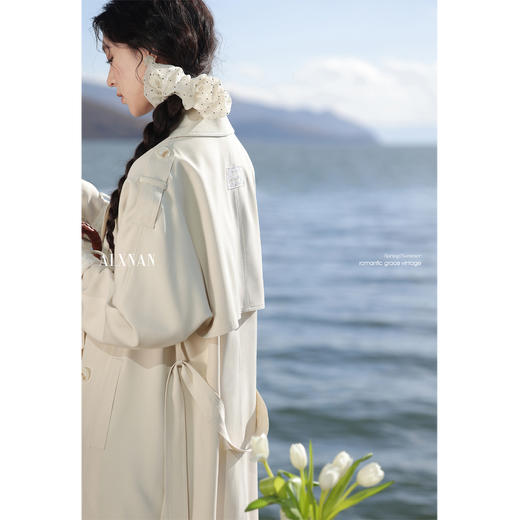 鹿向南「浪漫序曲」气质收腰风衣外套L52905 商品图4