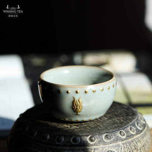 问鼎汝瓷蛇首战鼓杯（描金） 商品图2