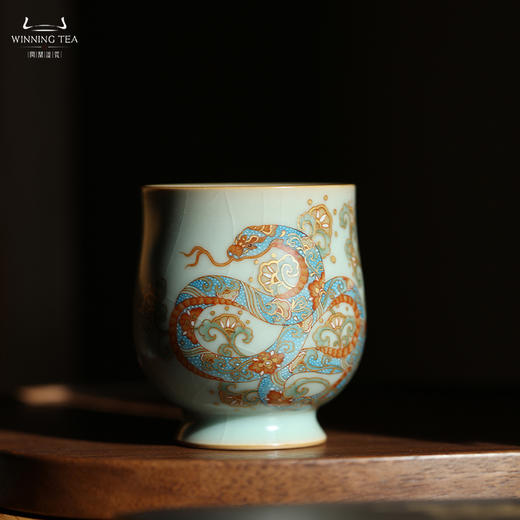 问鼎汝瓷鼎峰系列天青复刻款玉金香杯（蛇来运转） 商品图2