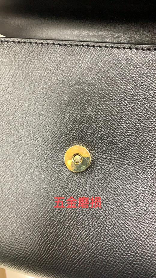 193599028453 迈克高仕MICHAEL KORS迈克高仕  Bleecker 小号铆钉翻盖手提包 规格： 26 x 10 x 18 cm 商品图4