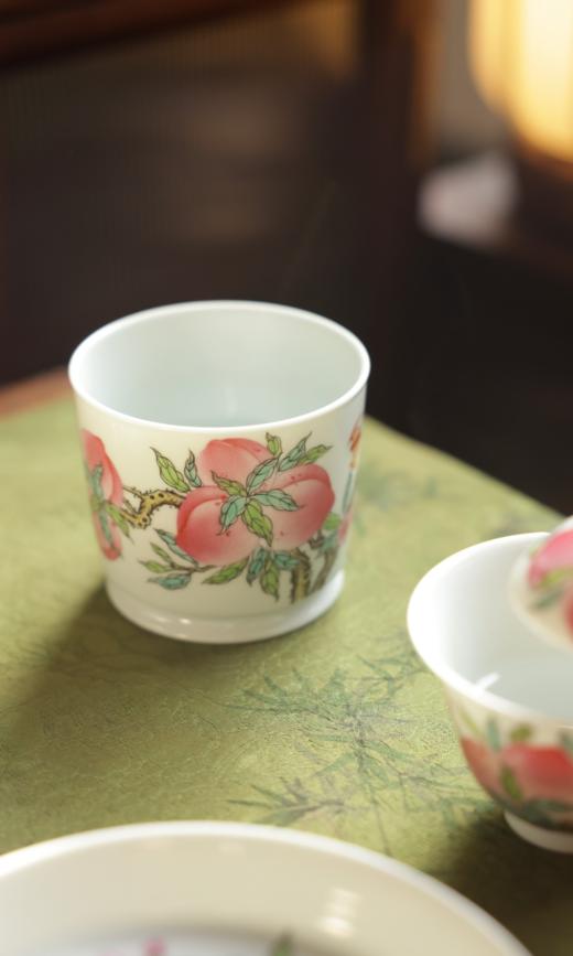 【指间彩】粉彩九桃五蝠容天杯  满容约240cc 商品图2