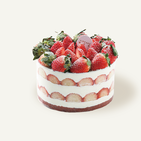 酸奶草莓红丝绒