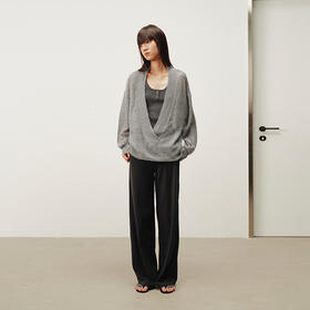 NUTH 假两件宽松深V领毛衣针织衫女 灰色/米白色（发货时间同步天猫）